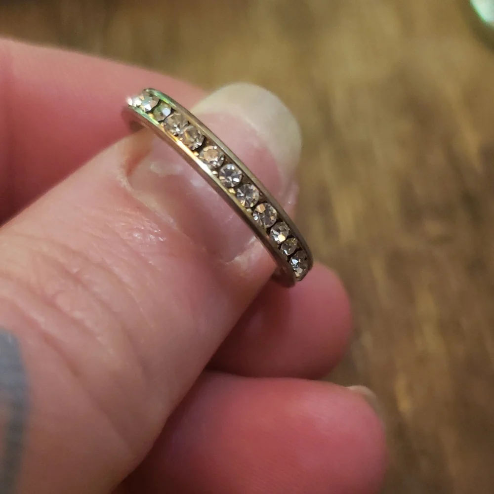 Ring - Picture 2 of 2